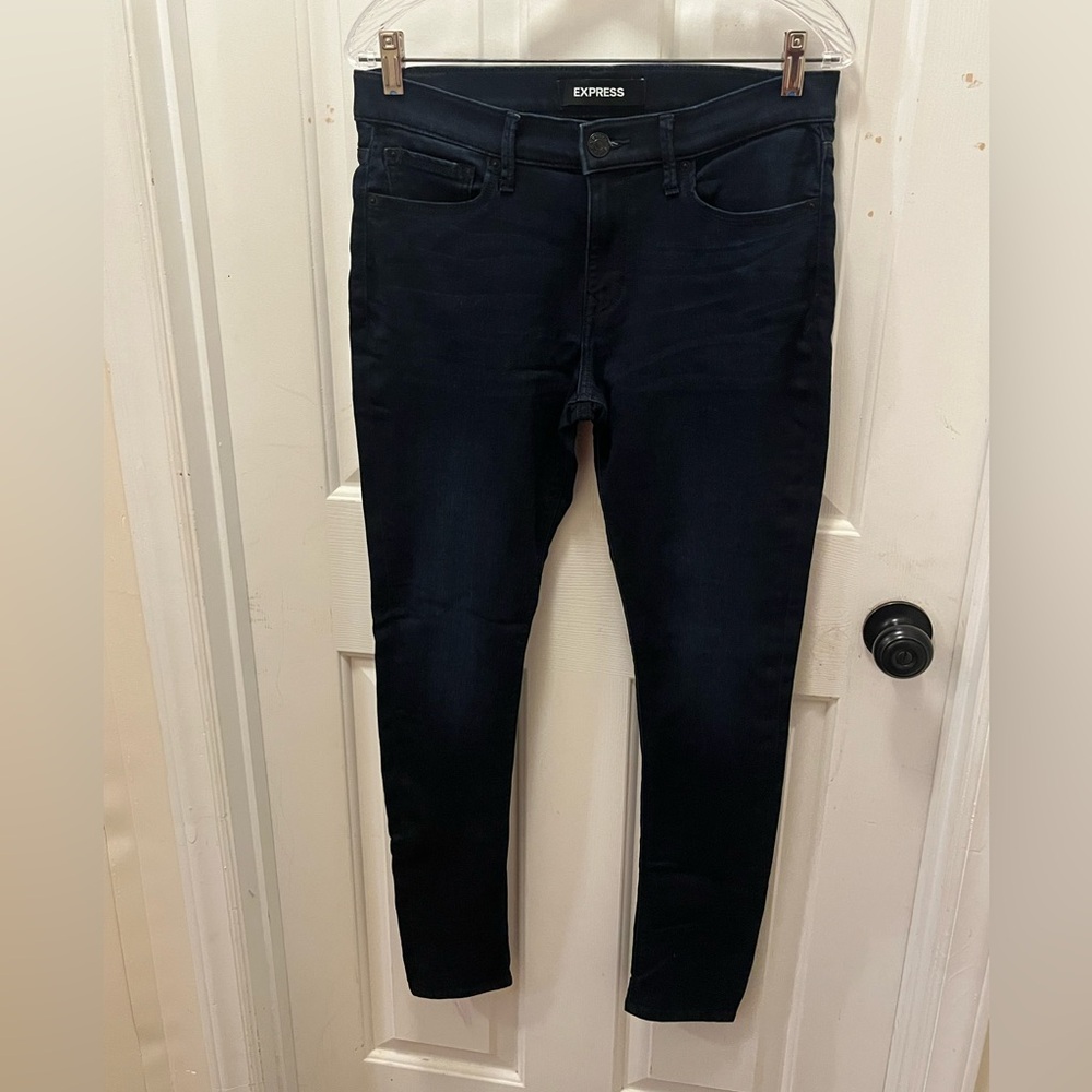 LIKE NEW Express Women’s Mid-Rise Jean Leggings in Dark Blue - Sz 8R